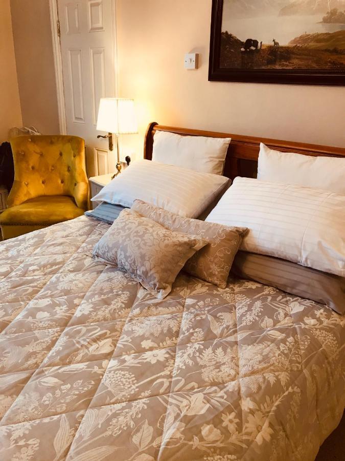 Hillcrest Bed & Breakfast